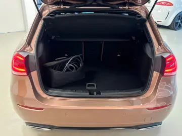 MERCEDES-BENZ A 250 e Progressive 360 Multibeam Dist&hellip;