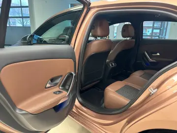 MERCEDES-BENZ A 250 e Progressive 360 Multibeam Dist&hellip;