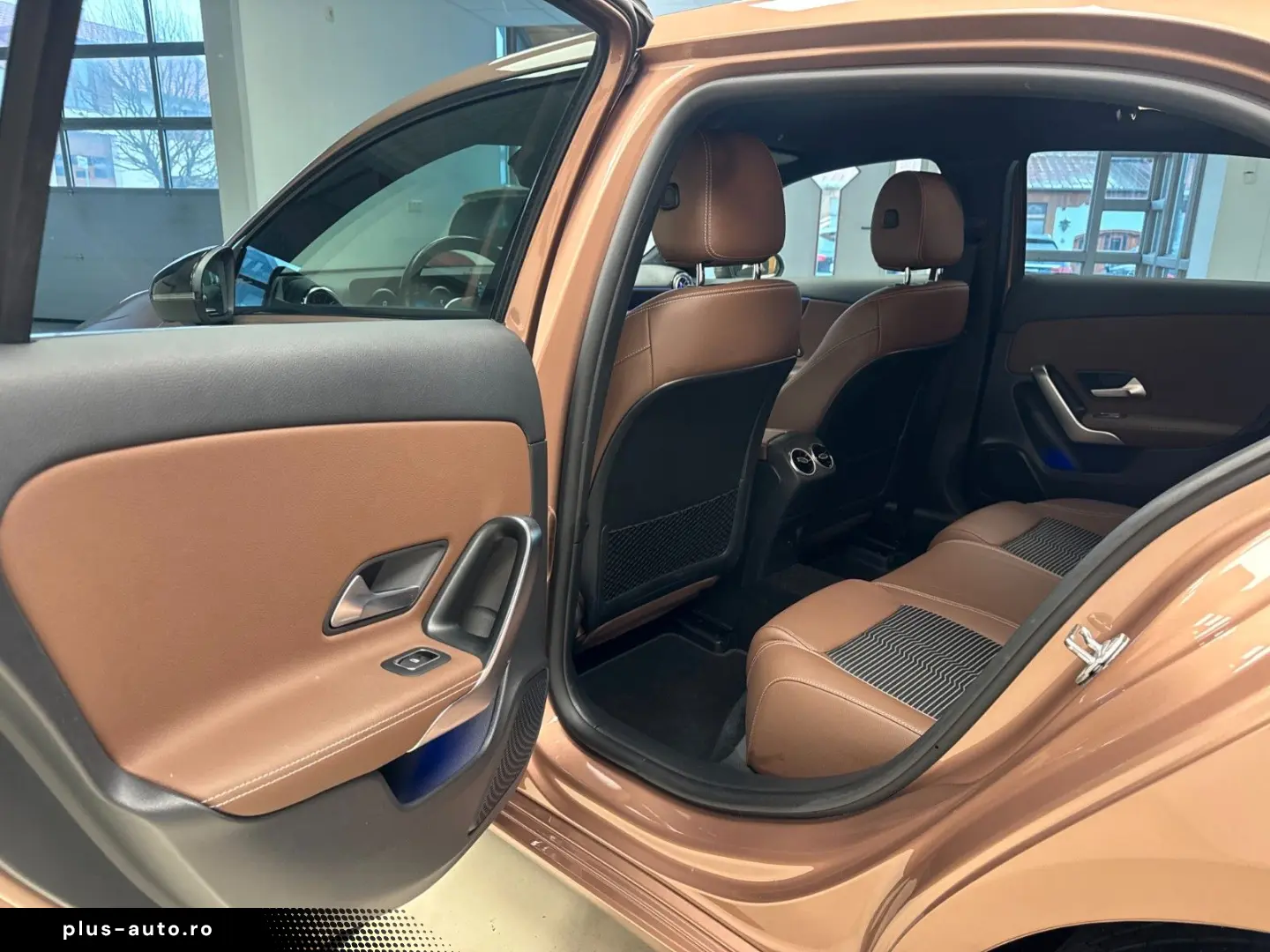 MERCEDES-BENZ A 250 e Progressive 360 Multibeam Dist&hellip;