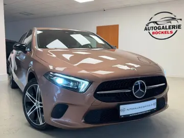 MERCEDES-BENZ A 250 e Progressive 360 Multibeam Dist&hellip;