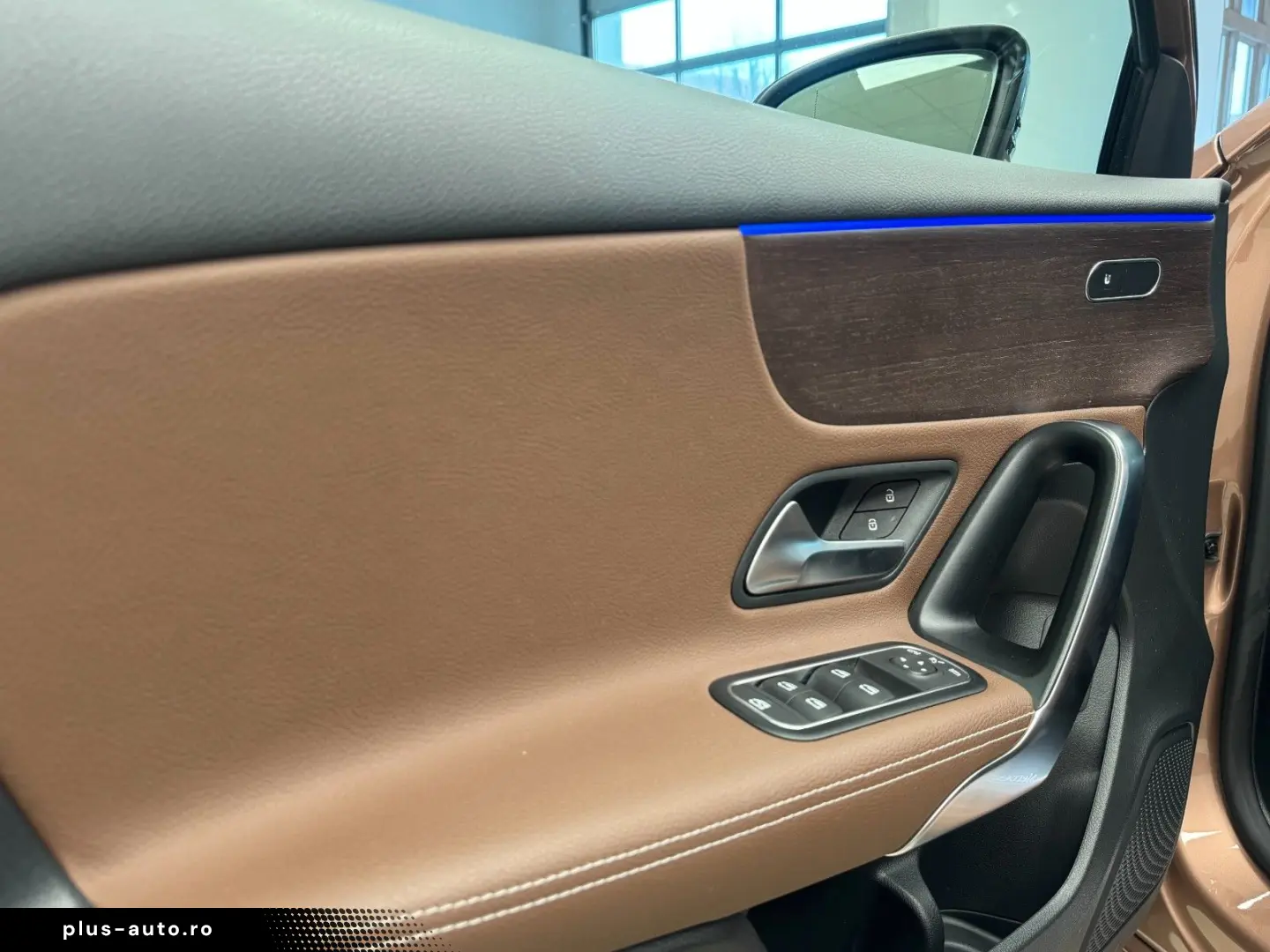 MERCEDES-BENZ A 250 e Progressive 360 Multibeam Dist&hellip;