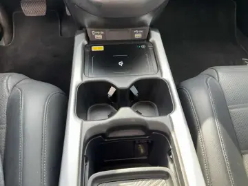 HONDA CR-V 2.0 Executive 4WD  AHK Navi Kamera HeadUp-D