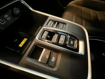 HONDA CR-V e HEV Elegance AWD Leder Navi Pano