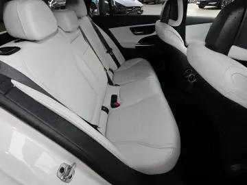 MERCEDES-BENZ C 180 T AMG NIGHT TOTWINKEL LED KAMERA 18 ZOLL