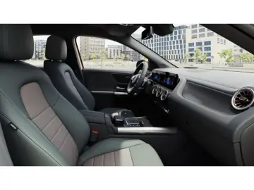 MERCEDES-BENZ EQA 300 4M LED Cam HUD Distr Keyl Ambi…