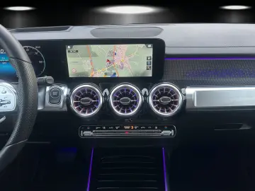 MERCEDES-BENZ EQB250  Adv  DISTRO Pano HUD KeyGo LED…