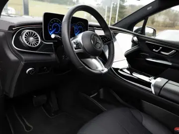 MERCEDES-BENZ EQE 350 SUV 4M ElectricArt LED 360 AHK…