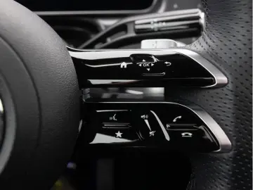 MERCEDES-BENZ EQE 350  SUV AMG-Sport Pano Burm AHK H&hellip;