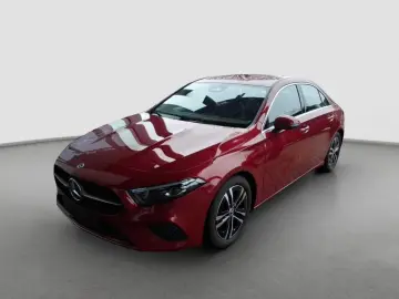 MERCEDES-BENZ A 180 Limousine AUT DynLicht Fernlicht&hellip;