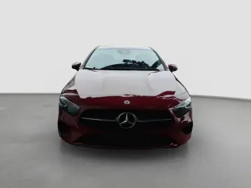 MERCEDES-BENZ A 180 Limousine AUT DynLicht Fernlicht&hellip;