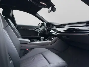 AUDI A8 50 TDI Q MATRIX PDC KAMERA LEDER LM18