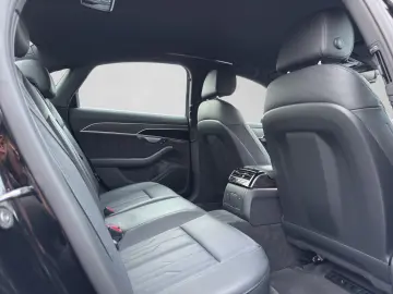 AUDI A8 50 TDI Q MATRIX PDC KAMERA LEDER LM18