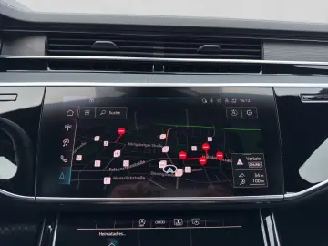 AUDI A8 50 TDI Q MATRIX PDC KAMERA LEDER LM18