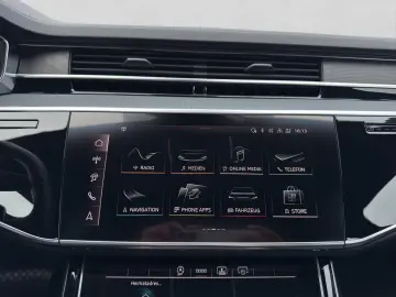 AUDI A8 50 TDI Q MATRIX PDC KAMERA LEDER LM18