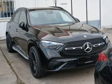 MERCEDES-BENZ GLC400e AMG 4M Hinterachslenkung Airma…