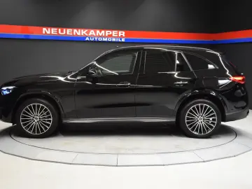 MERCEDES-BENZ GLC 400 e 4Matic AMG Line Pano Distron…