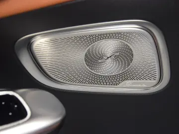 MERCEDES-BENZ GLC 400 e 4Matic AMG Line Pano Distron…