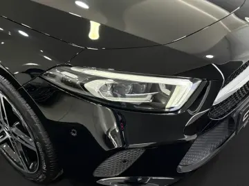 MERCEDES-BENZ A 250 e 8G Limo PANO LEDER BEIGE HUD WIDE 360