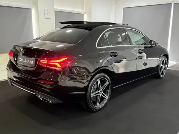 MERCEDES-BENZ A 250 e 8G Limo PANO LEDER BEIGE HUD WIDE 360