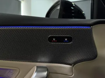 MERCEDES-BENZ A 250 e 8G Limo PANO LEDER BEIGE HUD WIDE 360