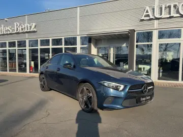 MERCEDES-BENZ A 250 e Limousine PROGRESSIVE NIGHT AH…