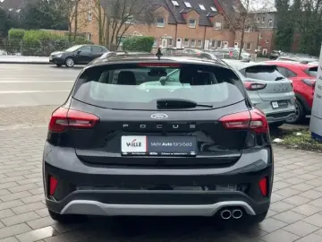 Ford Focus Active Autom. Kamera ACC Navi Winter-Pa