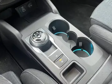 Ford Focus Active Autom. Kamera ACC Navi Winter-Pa