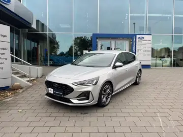 Ford Focus ST-Line X 18'' Styling Driver Assistance Package