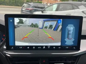 Ford Focus ST-Line X 18'' Styling Driver Assistance Package