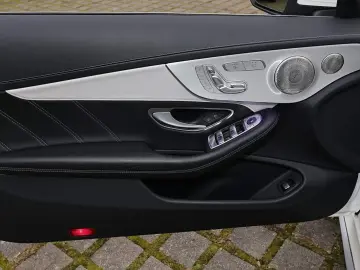 MERCEDES-BENZ C 63 AMG S Cabriolet DISTRO MEMORY HIFI 20