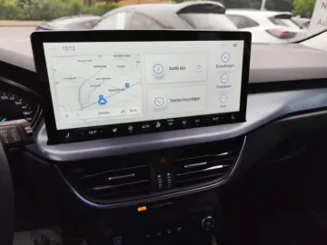 Ford Focus Active ACC LED Kamera Sound-System B&O