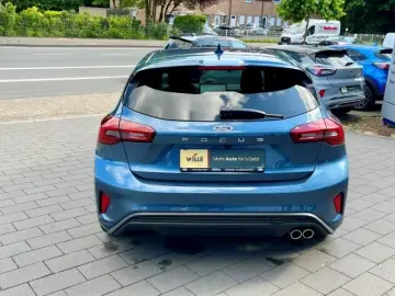 Ford Focus ST-Line X Styling- Easy-Parking-