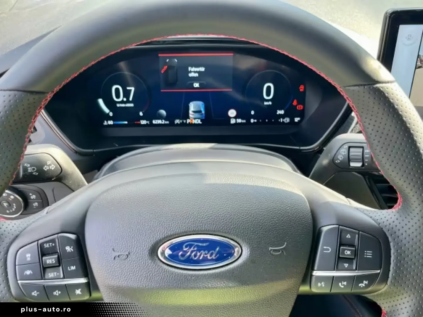 Ford Focus ST-Line X Styling- Easy-Parking-