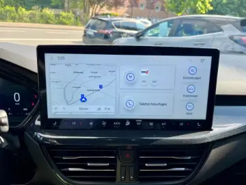 Ford Focus ST-Line X Styling- Easy-Parking-