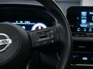 Nissan Qashqai 1.3 l MHEV X-Tronic 4WD N-Connecta