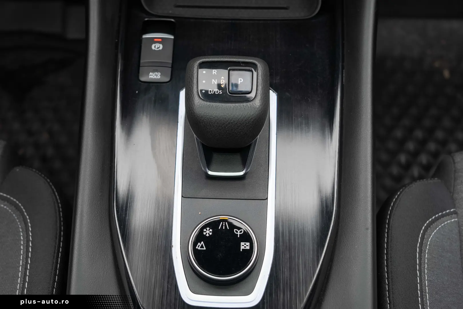 Nissan Qashqai 1.3 l MHEV X-Tronic 4WD N-Connecta