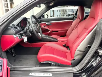 PORSCHE Cayman GTS Bose PDLS  GRA RFK StzHzg Lüft PPF