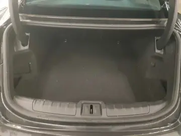 PORSCHE Taycan Performance Pano Alu 20  InnoDrive 5-Sitz