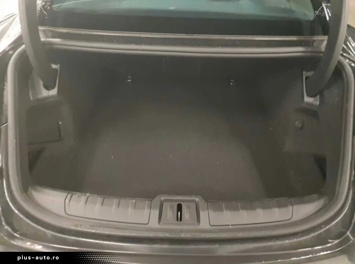 PORSCHE Taycan Performance Pano Alu 20  InnoDrive 5-Sitz