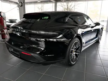 PORSCHE Taycan Sport Turismo Perf.Plus Hinterachslenkung