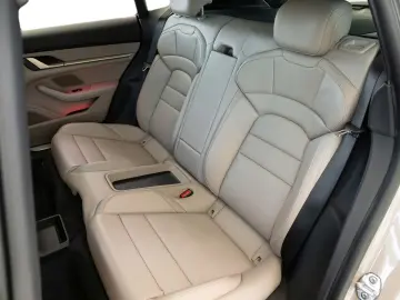 PORSCHE Taycan 4S Sport Turismo Performancebatterie