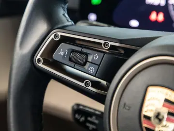 PORSCHE Taycan 4S Sport Turismo Performancebatterie