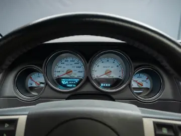 Dodge Challenger SRT-8