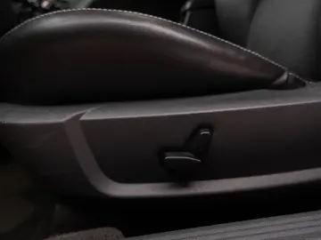 Dodge Challenger SRT-8