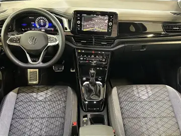 VW T-Roc R-Line 1.5 TSI 2xKlima ACC AUT Kam. KlimaA