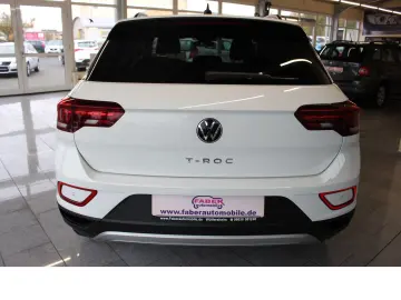 VW T-Roc Life Top-Ausstattung Top-Zustand