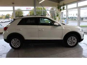 VW T-Roc Life Top-Ausstattung Top-Zustand