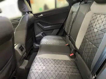 VW T-Roc 2.0 TDI 4M R-Line  MATRIX KAMERA NAVI