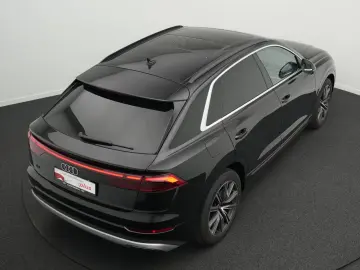AUDI Q8 55 TFSI e quattro tiptronic  S line