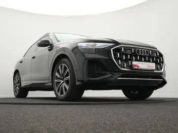 AUDI Q8 55 TFSI e quattro tiptronic  S line